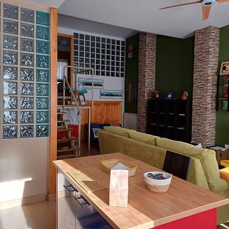 Apartamento Puerta del Pirineo Sabiñánigo Exterior foto