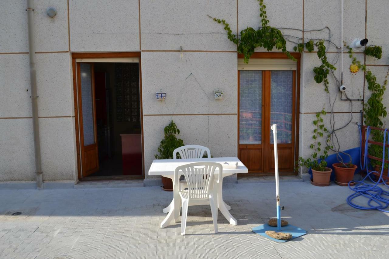 Apartamento Puerta del Pirineo Sabiñánigo Exterior foto
